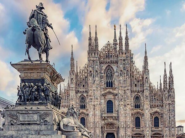 Skyward Splendor - Duomo & Rooftop Wonders