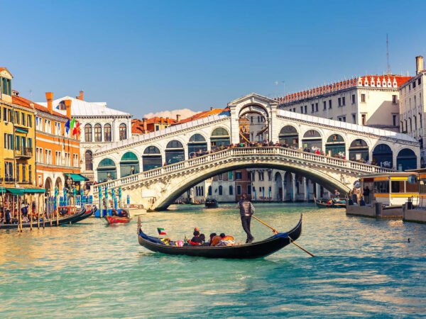 Gondola Dreams: Your Private Venetian Odyssey - Image 4