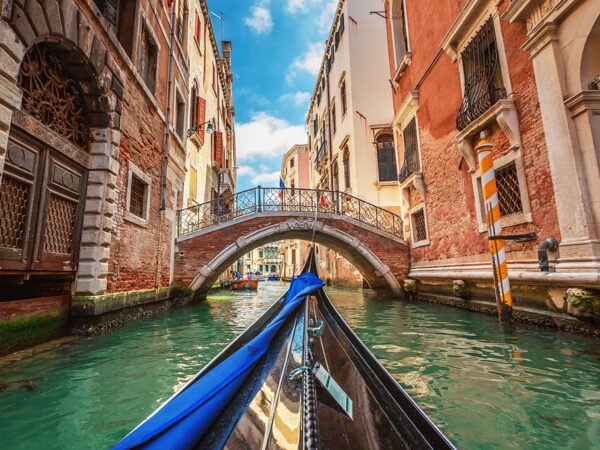Gondola Dreams: Your Private Venetian Odyssey - Image 3